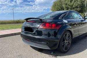 Audi TT 2.0 tfsi 200 cv