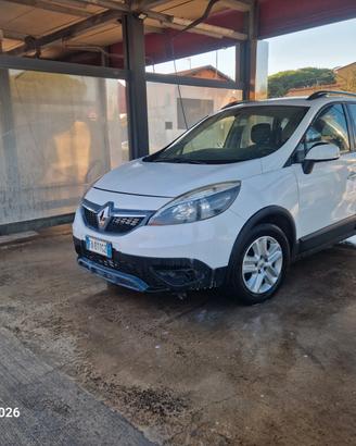Renault Scenic Scénic XMod dCi 110 CV Start&Stop E