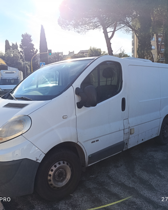 Renault trafic dci 115 coibentetato frigo plast