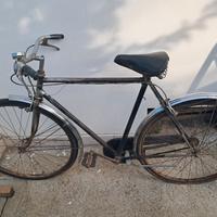 BICICLETTA VECCHIA DA COLLEZIONE
