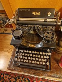 Macchina da scrivere Royal 10 ds collezionismo 