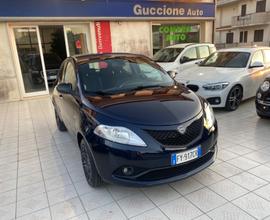 Lancia Ypsilon 1.2 69 CV 5 porte Gold