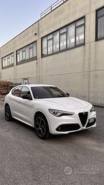 Alfa Romeo Stelvio Veloce Q4 2.2