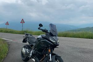 BMW F 900 XR triple black FULL