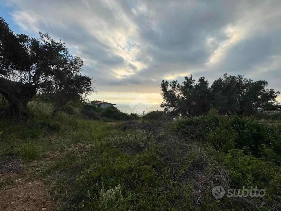 TER. RESIDENZIALE A AMANTEA - Vista 4