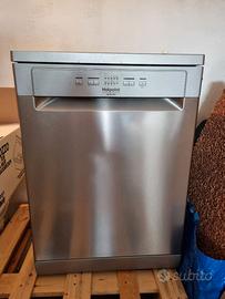 Lavastoviglie libera installazione - come nuova!