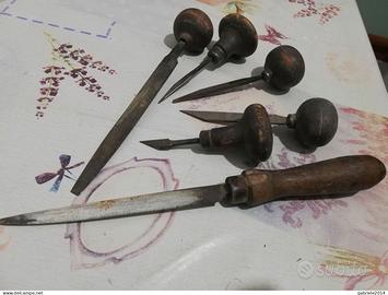 UTENSILI ANTICHI PER LAVORAZIONE CAMMEI