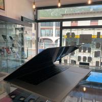 Macbook Pro 15” 2019  32gm RAM/256gb