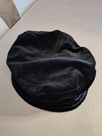 Cappello donna in velluto nero