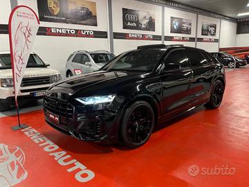 Audi Q8 TETTO PANORAMICO CERCHI R22 S-LINE