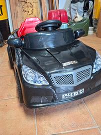 Macchina elettrica per bambini 