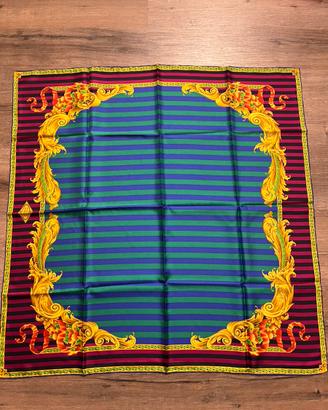 Foulard Versace Vintage