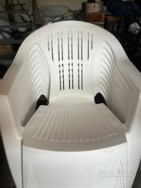 Sedie plastica da esterno 10