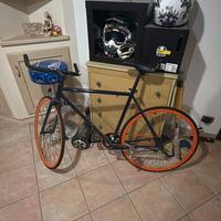 Bici scatto fisso