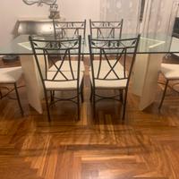 Tavolo in cristallo e marmo