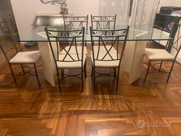 Tavolo in cristallo e marmo