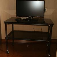 Carrello porta Tv con ruote
