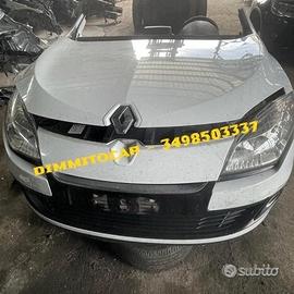 Renault Megane III 2012 Ricambi parte anteriore