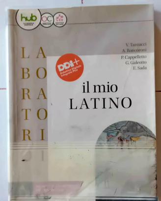 Libro di grammatica latina