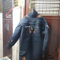 MUTA STAGNA BEUCHAT  ICEBERG PRO DRY

 TAGLIA L