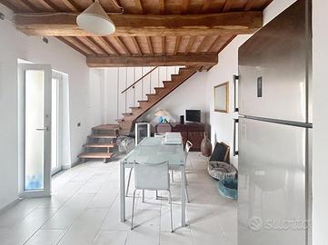 CASA INDIPENDENTE A CASCINA