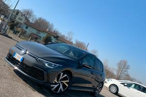 Volkswagen golf 8 rline  1.5etsi