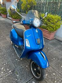 Vespa 300 GTS
