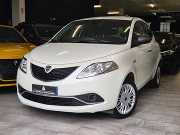 Lancia Ypsilon 1.2 69 CV 5 porte GPL Ecochic Silve