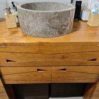 lavabo i pietra completo di mobile in teak
