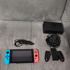 Nintendo Switch + 4 giochi + SD