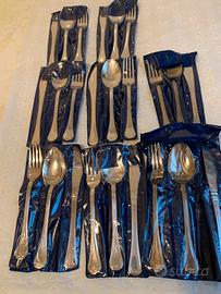 Servizio posate Nuove in Silver Plated 24 pezzi