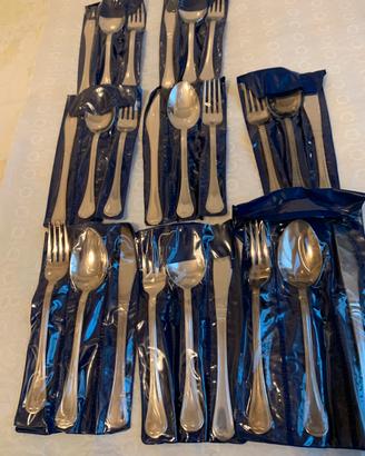 Servizio posate Nuove in Silver Plated 24 pezzi