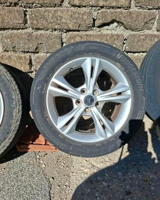 Cerchi ford focus da 16”