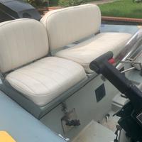 Gommone con carrello