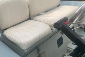 Gommone con carrello