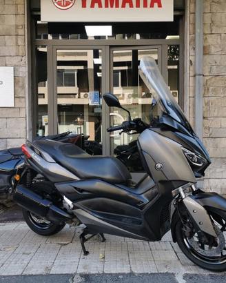 Yamaha X-Max 300