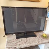TV Samsung 43”