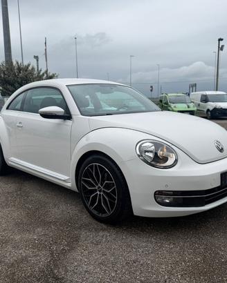 VOLKSWAGEN Maggiolino 1.6 TDI Design