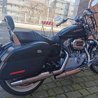 Harley Davidson Sportster Custom 883