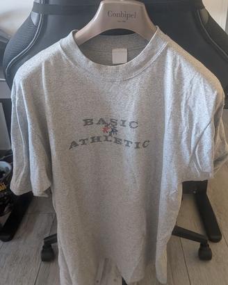 T-shirt grigio con stampa Basic Athletic - S