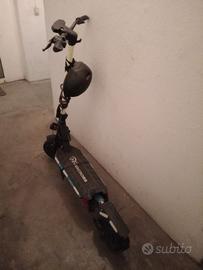 monopattino elettrico 