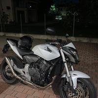 Honda hornet cb600