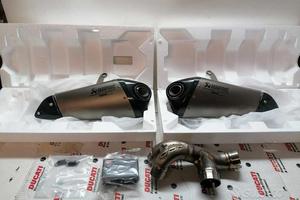 Silenziatori Akrapovic per Ducati Panigale 1299 R