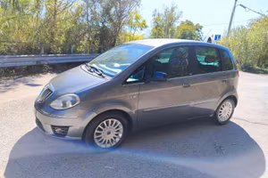 Lancia Musa 1.3 mjt 90 cv neopatentati
