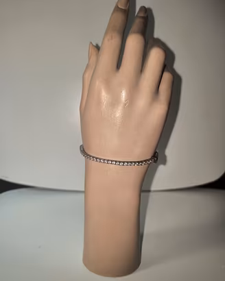 Bracciale in argento con zirconi 