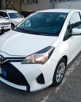 Toyota Yaris 1.0 benzina (E6)  NEO PATENTUNI
