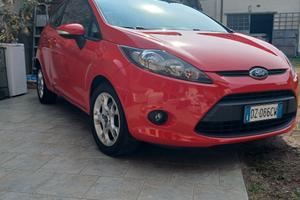 auto ford fiesta 2009