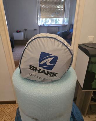 Casco Shark in carbonio