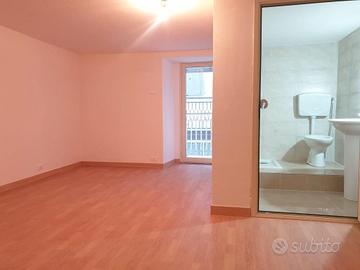 Affaree: impeccabile bivani piazza del carmelo