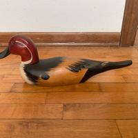 Anatra da richiamo in legno dipinta